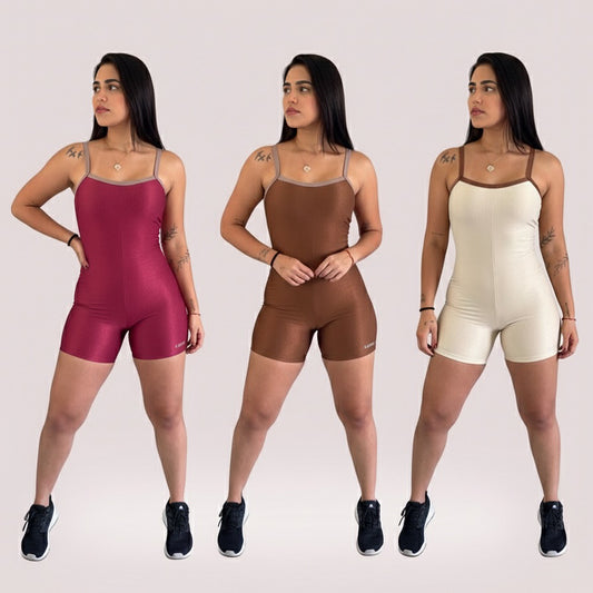 Macaquinho Bibi Aveludado Larune Fit